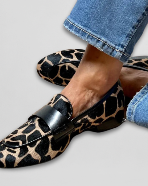 Nora | Loafer with Animal Print
