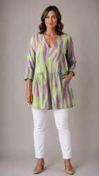Lyla | Long Blouse with V-Neck
