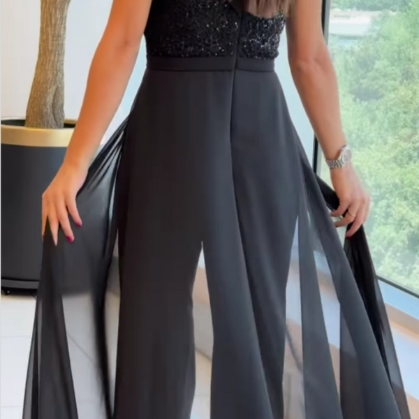 Valeria | Classic Sleeveless Jumpsuit