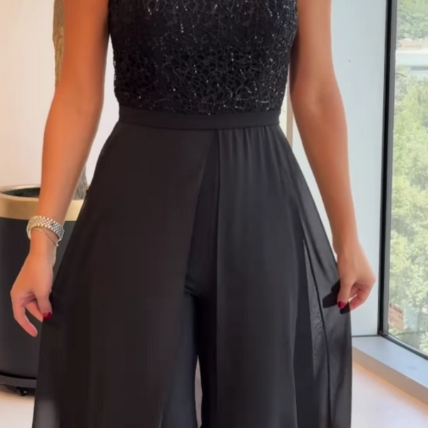 Valeria | Classic Sleeveless Jumpsuit