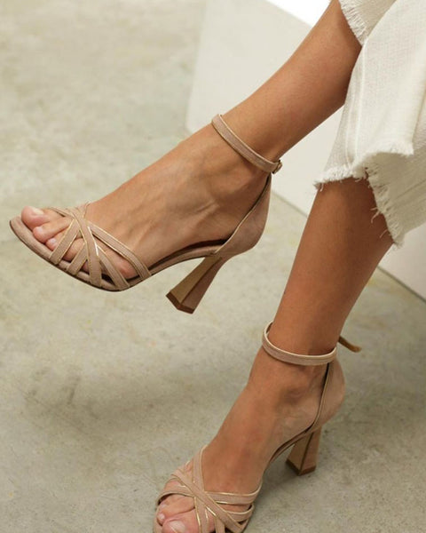 Elviera Heels