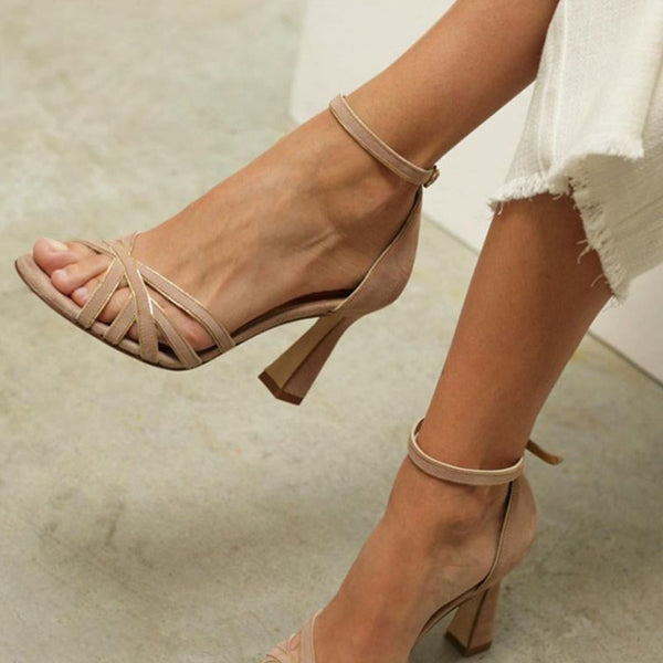 Elviera Heels