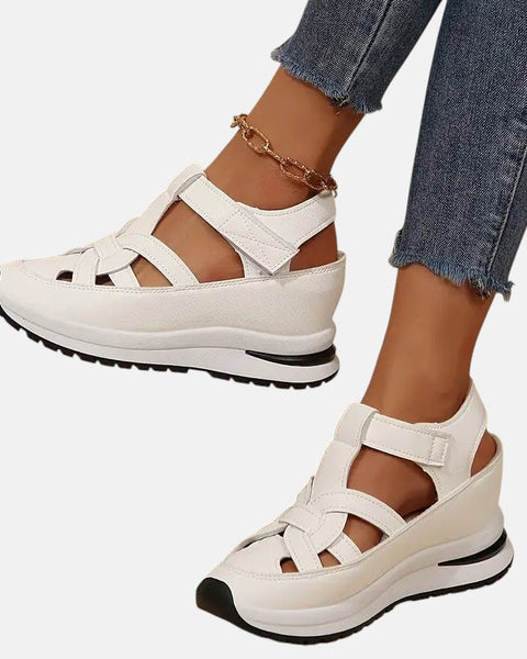 Aveta | Orthopedic Sandals