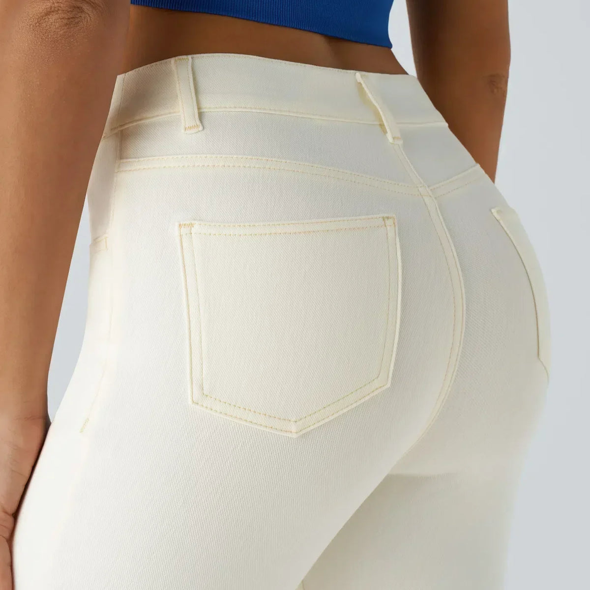 ComfortFit™ - Elastic and comfortable pants with high waist