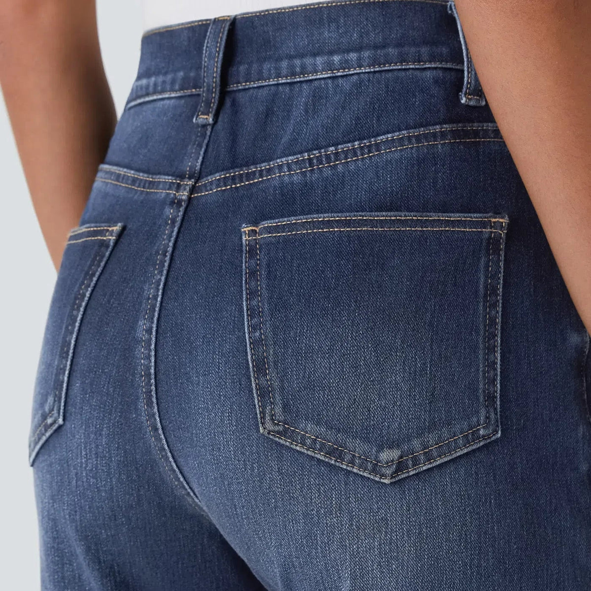 ComfortFit™ - Elastic and comfortable pants with high waist