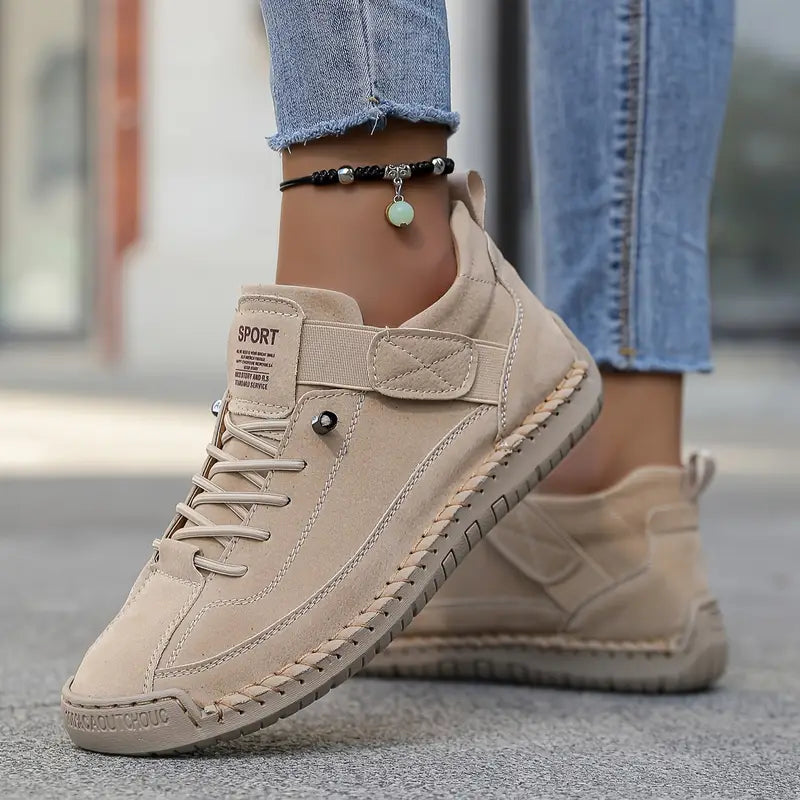 Mia – Comfortable & Pain-Free Orthopaedic Sneakers
