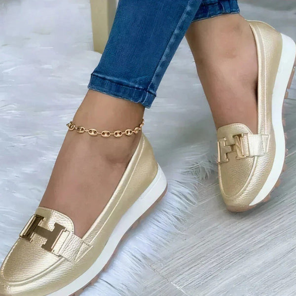 Pat | Sleek Orthopedic Shoes