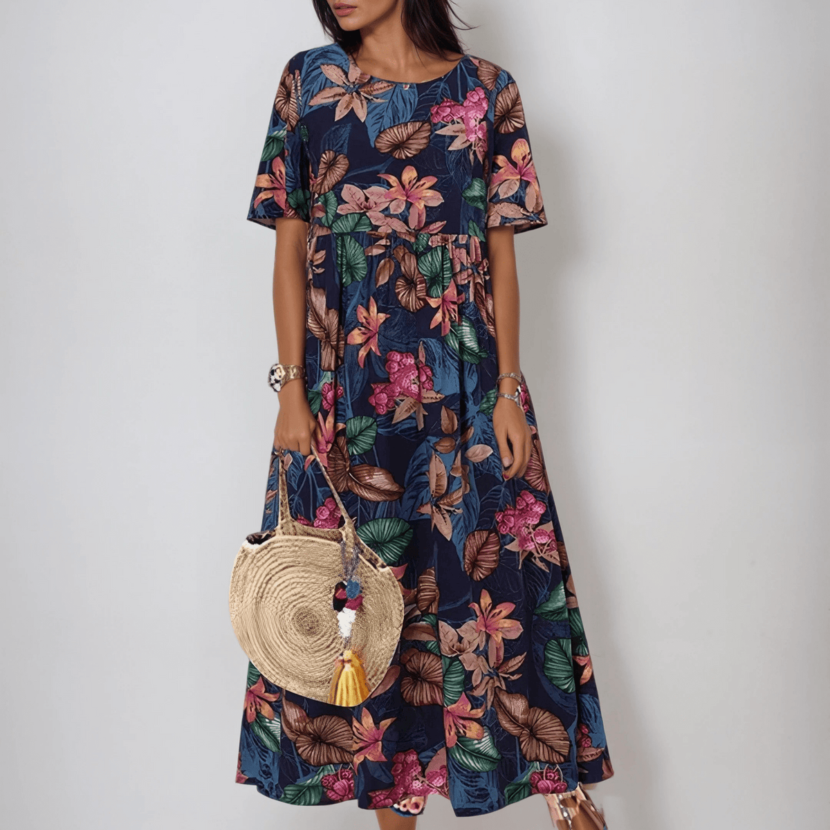 Lovi | Graceful Summer Bloom