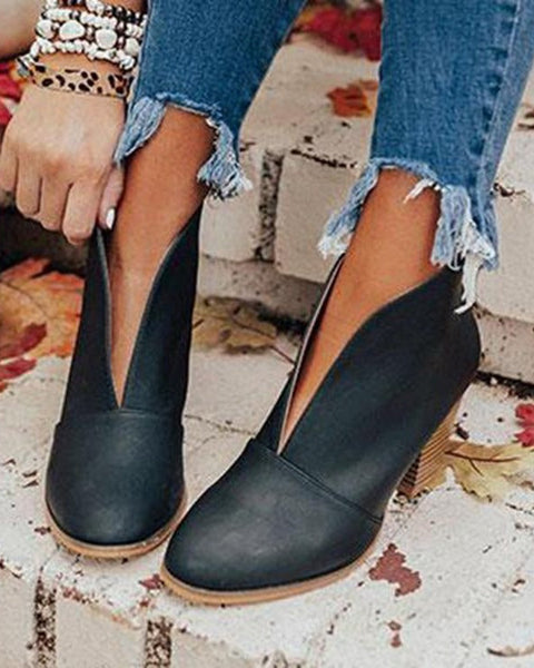 Women's Ankle Boots - Almond Toe - Chunky Stacked Heel - Slip-On Casual Wear