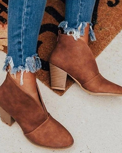 Women's Ankle Boots - Almond Toe - Chunky Stacked Heel - Slip-On Casual Wear