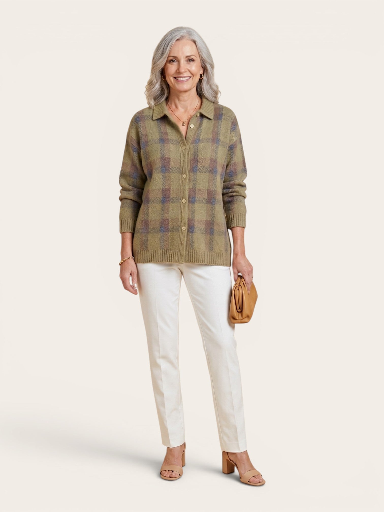 Fiora – Cosy Knit Shirt for Cold-Day Comfort