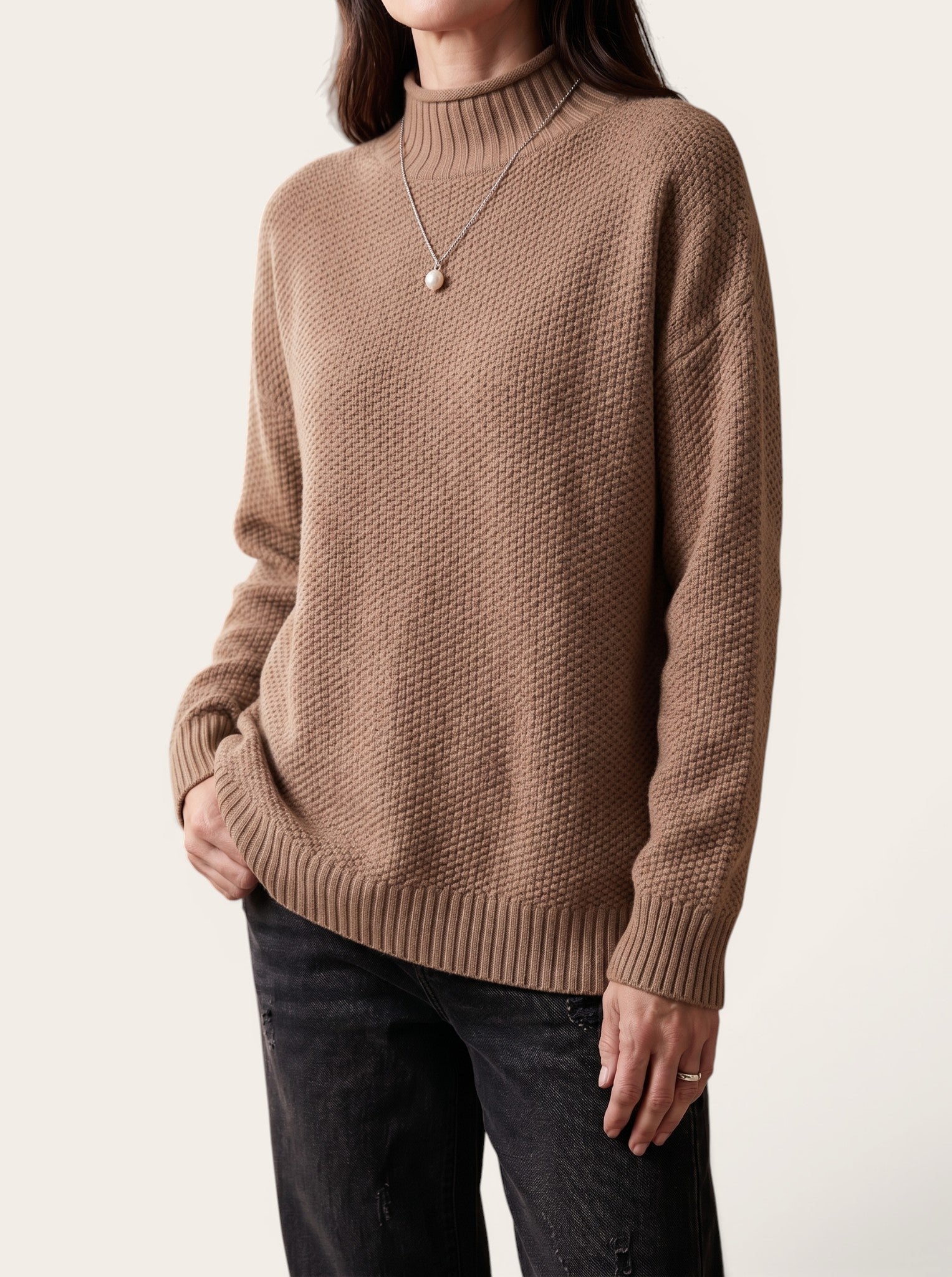 Elowen – Refined Drape Knit