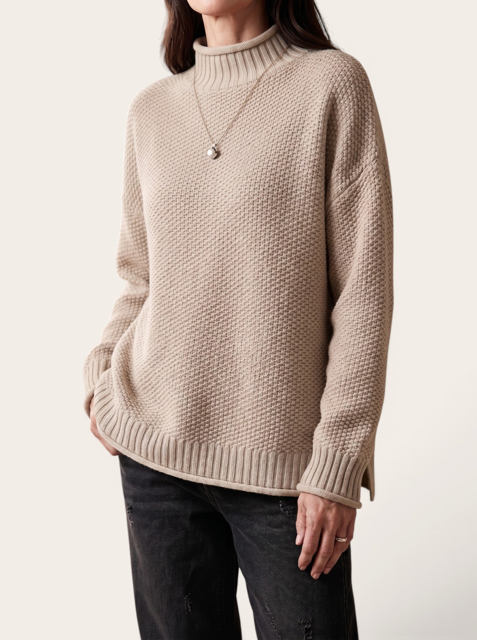 Elowen – Refined Drape Knit