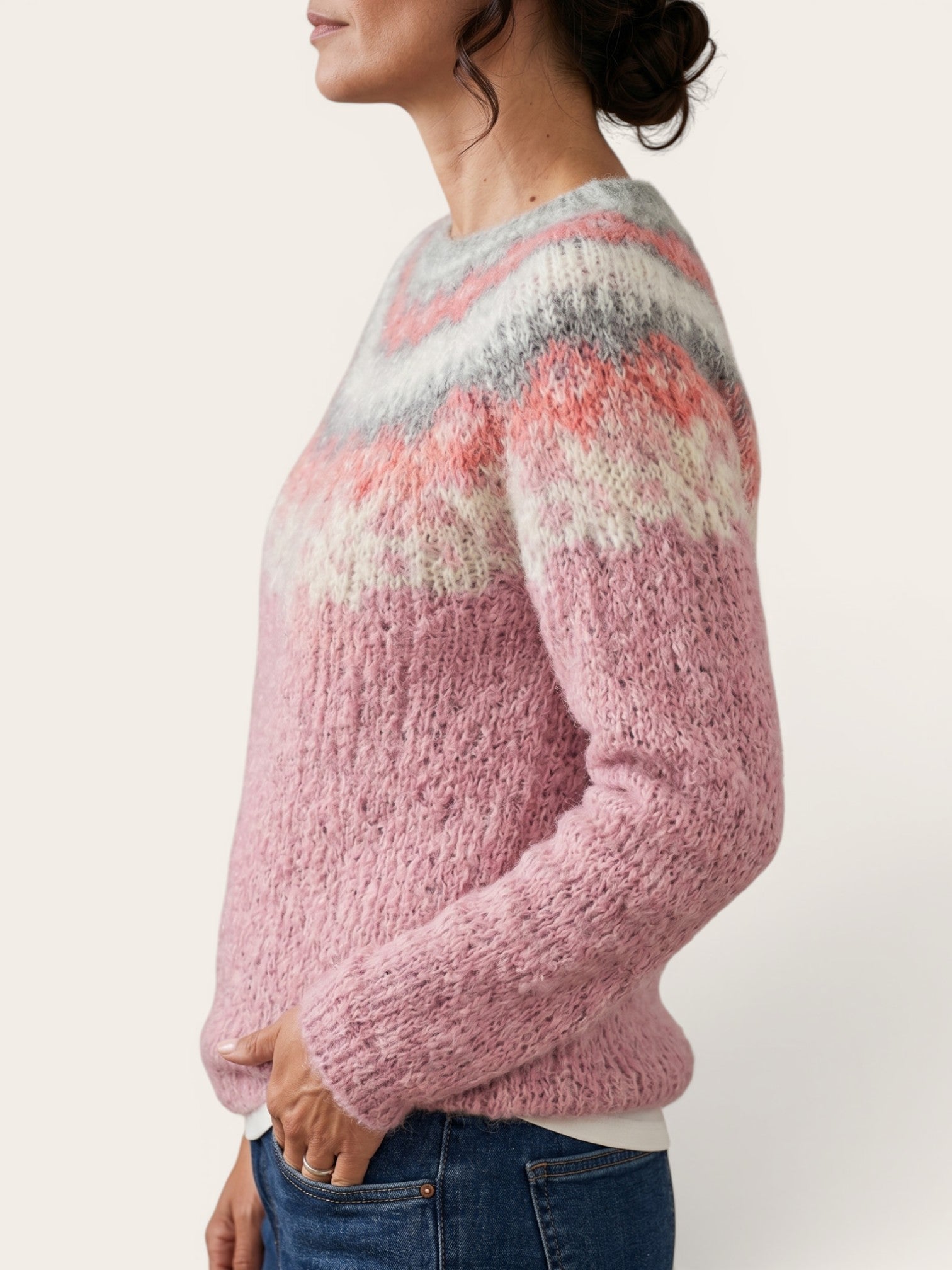 Yvanderrah – Nordic Pattern Cozy Sweater