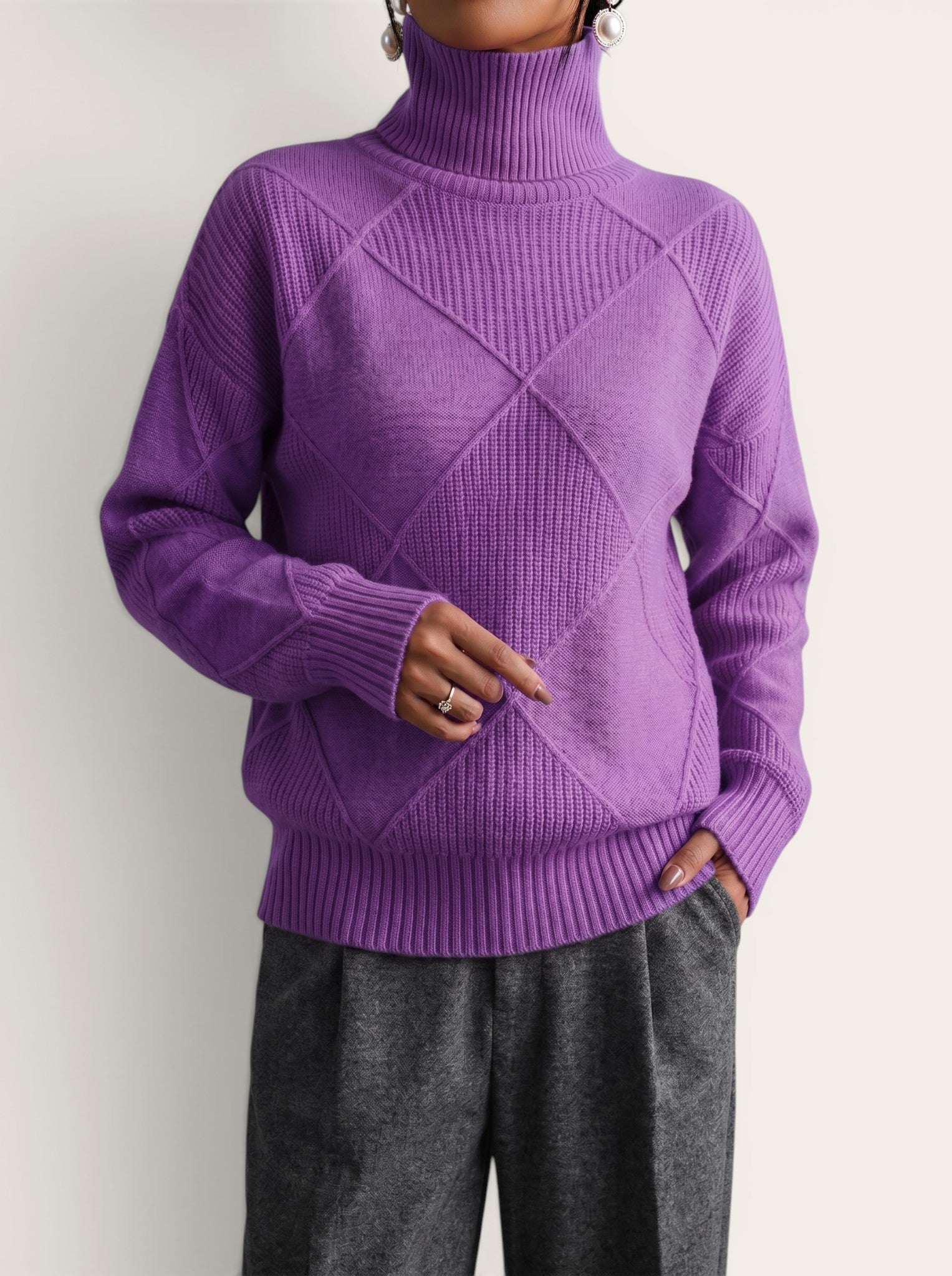 Vivara – Structured Turtleneck Knit