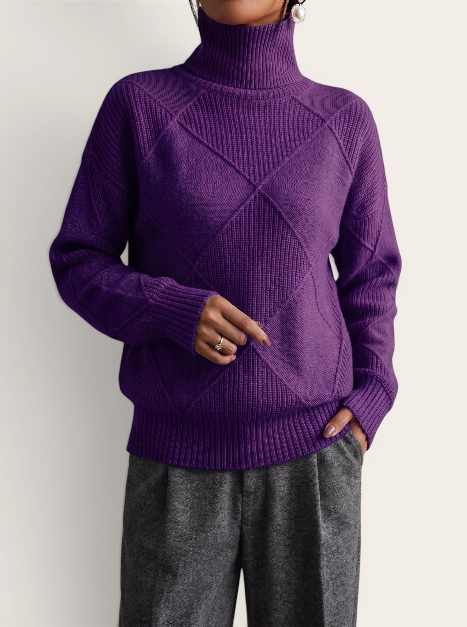 Vivara – Structured Turtleneck Knit