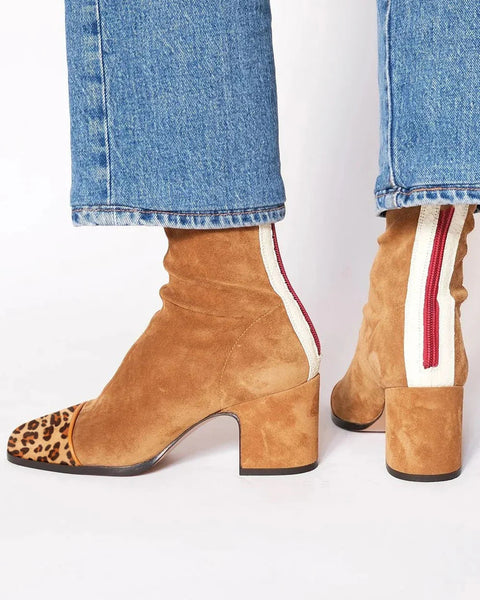 MID-HEEL ANKLE BOOT WITH PRINT