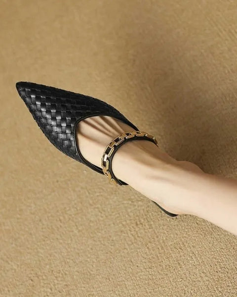 Delmira Pointed Slippers
