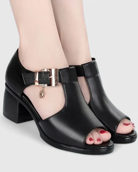 Nerisse | Elegant Sandals