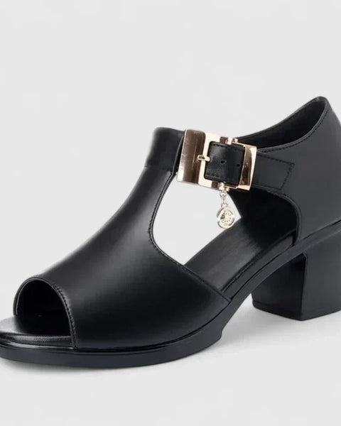 Lyzanne | Elegant Sandals