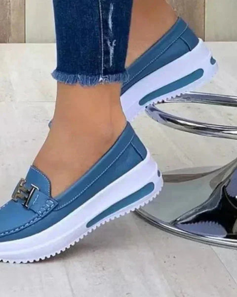 Pat | Sleek Orthopedic Shoes