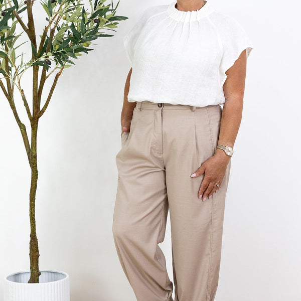 Joy | Tailored Breezy Trouser