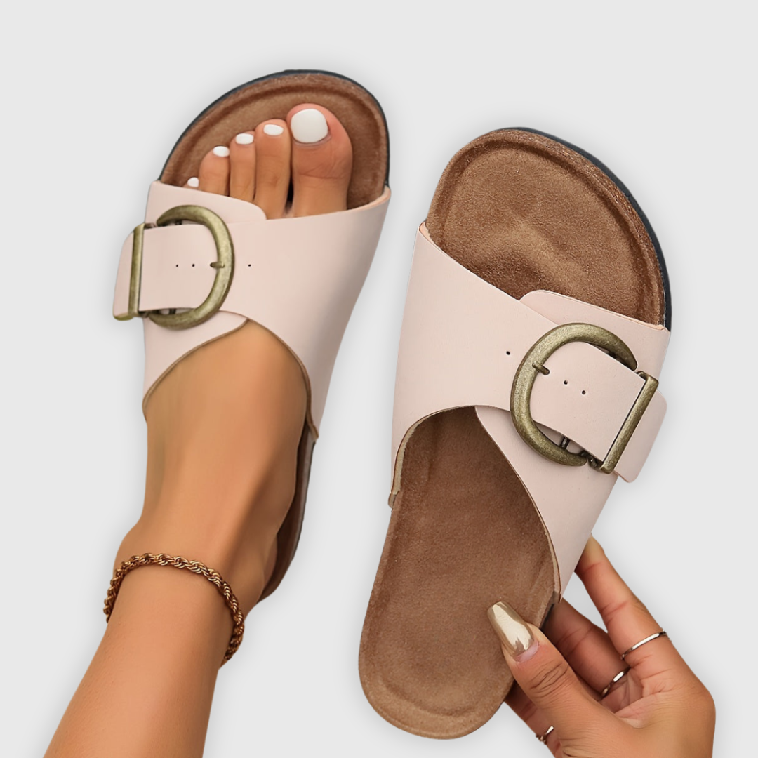 Aurora – Comfortable sandals with a soft entry