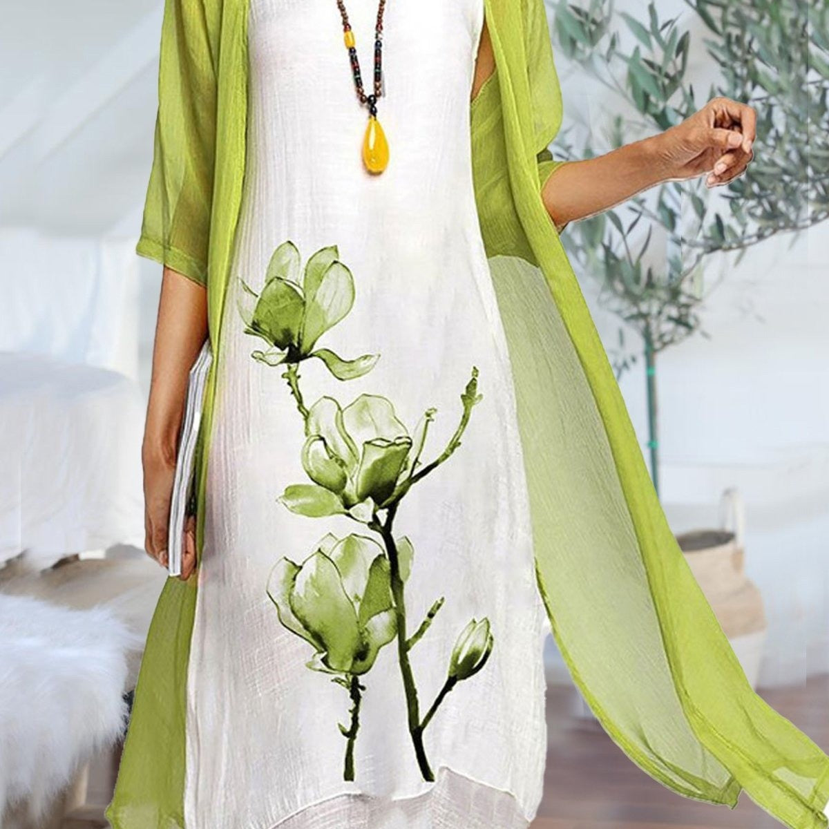 Dana | Graceful Floral Set